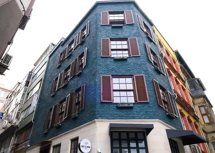 Le Banc Hostel Istanbul