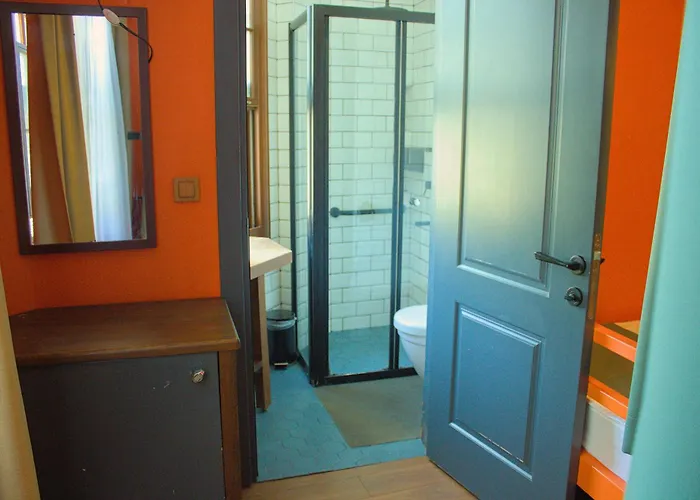 Le Banc Hostel Istanbul