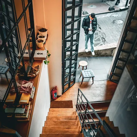 Le Banc Hostel Istanbul