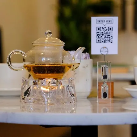 Le Banc Хостел *