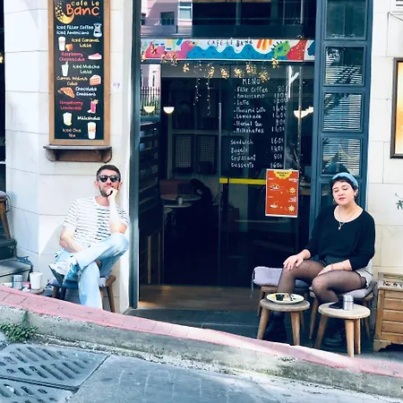 Le Banc Κωνσταντινούπολη